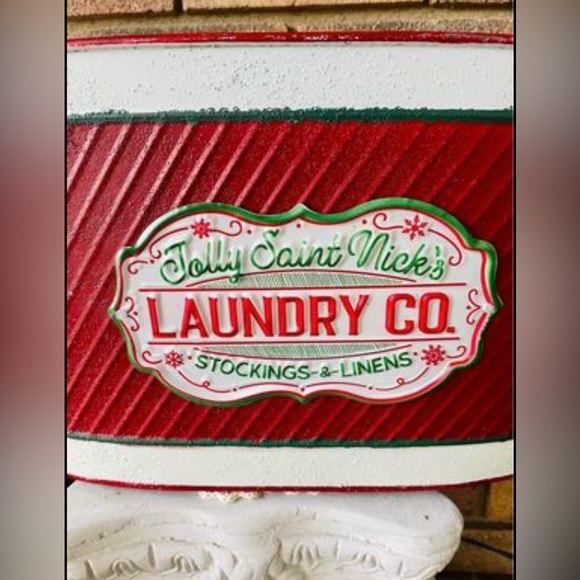 Jolly Saint Nick’s Laundry Co Oval Metal Bucket - Picture 3 of 10